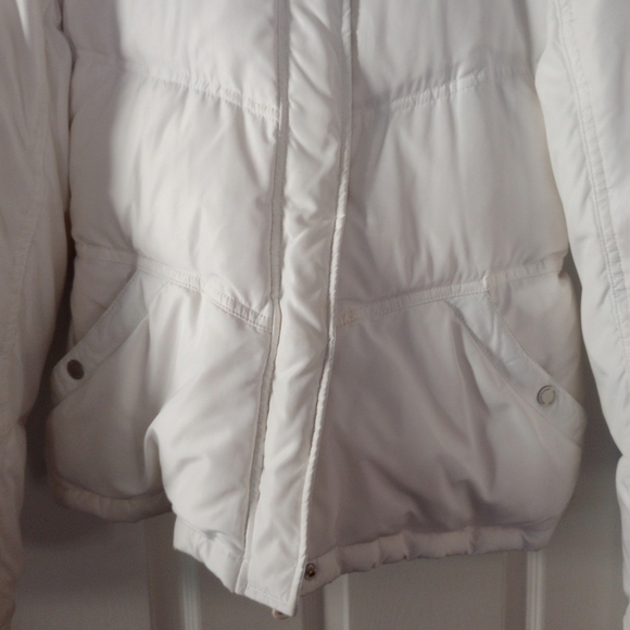 Kenneth Cole Reaction White Puffer Jacket - Picture 3 of 10